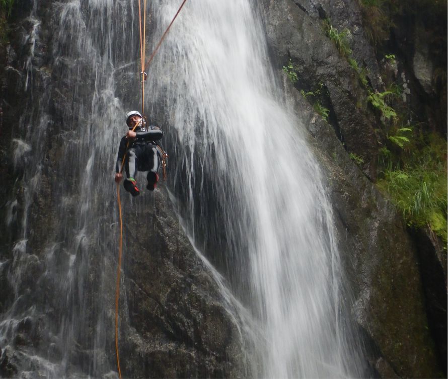 Copertina servizi waterfall Trecking